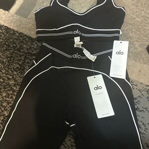 ALO Yoga Black Activewear Set with White Trim